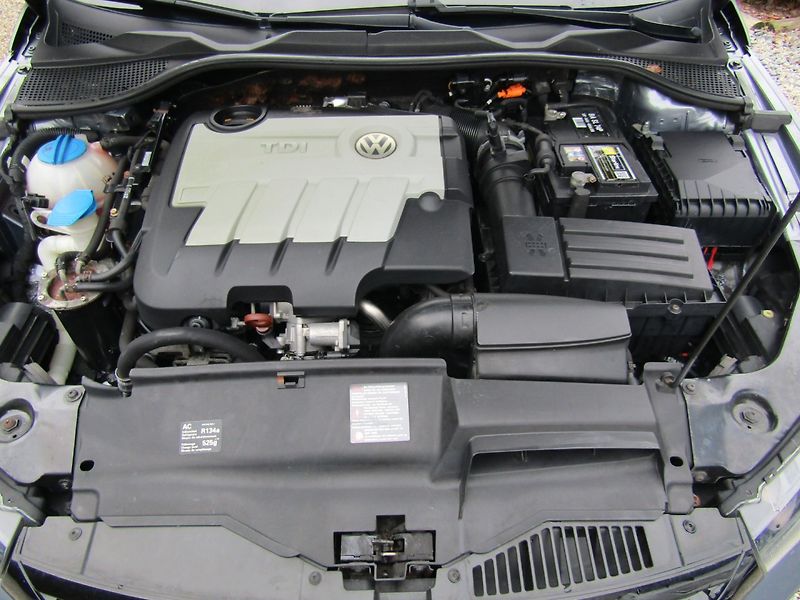 Volkswagen Scirocco (2009) 2.0 TDI 103kW TOP QUALITY - fotka 33 z 33