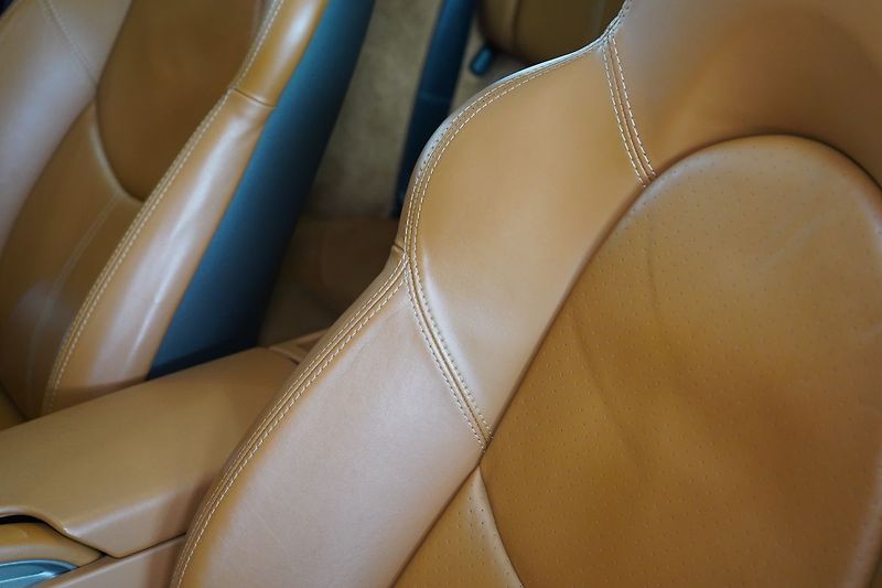 Porsche 911 Carrera S, Manuál, Bose, Navi - fotka 25 z 40