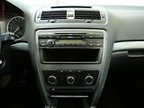 Škoda Octavia (2013) 1.6TDi, ČR, AC, park.asist - náhled 13