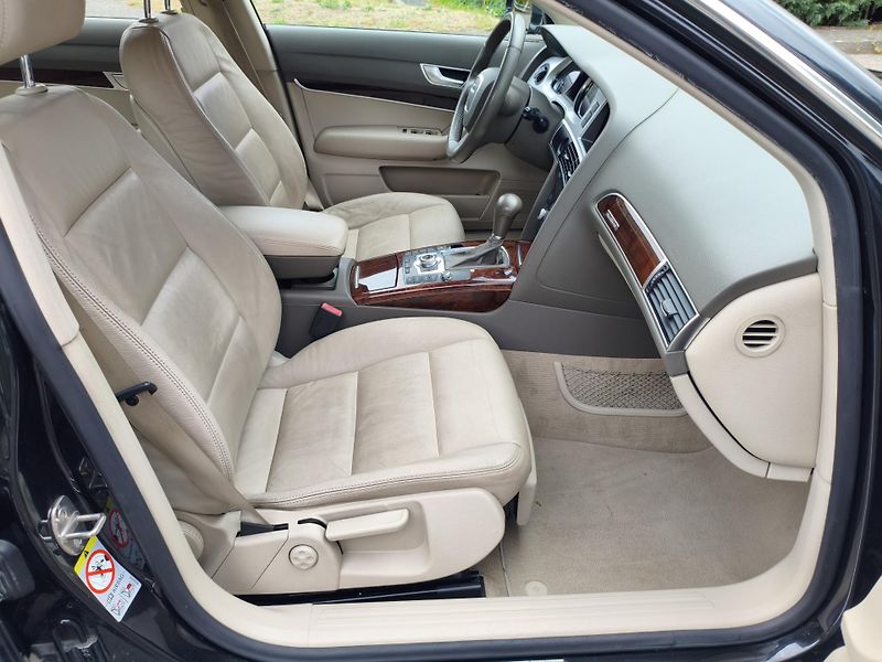 Audi A6 (2009) 3,0 TDI Quattro Avant 176Kw - fotka 14 z 33