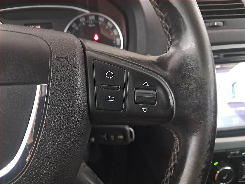 Škoda Octavia (2012) 2.0 TDI, nová STK, Tažné - fotka 17 z 18