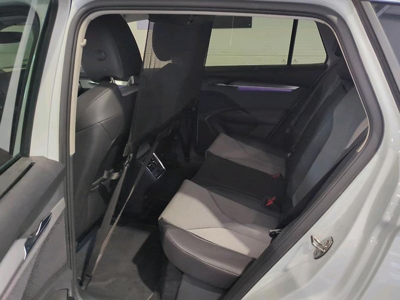 Škoda Enyaq 150kw, iV80 19ALU TZ SOH 98% - fotka 6 z 9