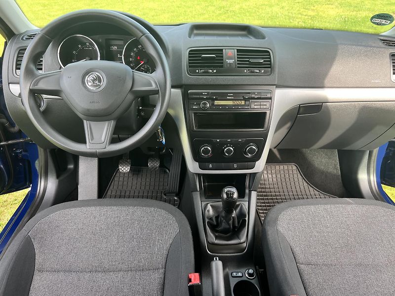 Škoda Yeti 1.2TSI 77KW,KLIMA,ESP,ASR,CD - fotka 31 z 40