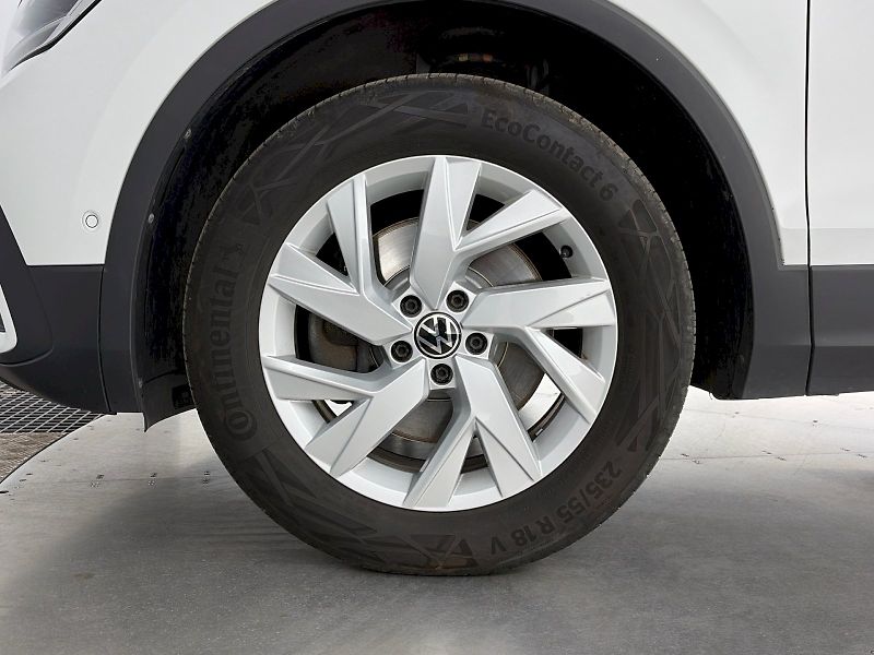 Volkswagen Tiguan Allspace (2023) 2.0 TDI 147kW 4Motion DSG - fotka 36 z 36