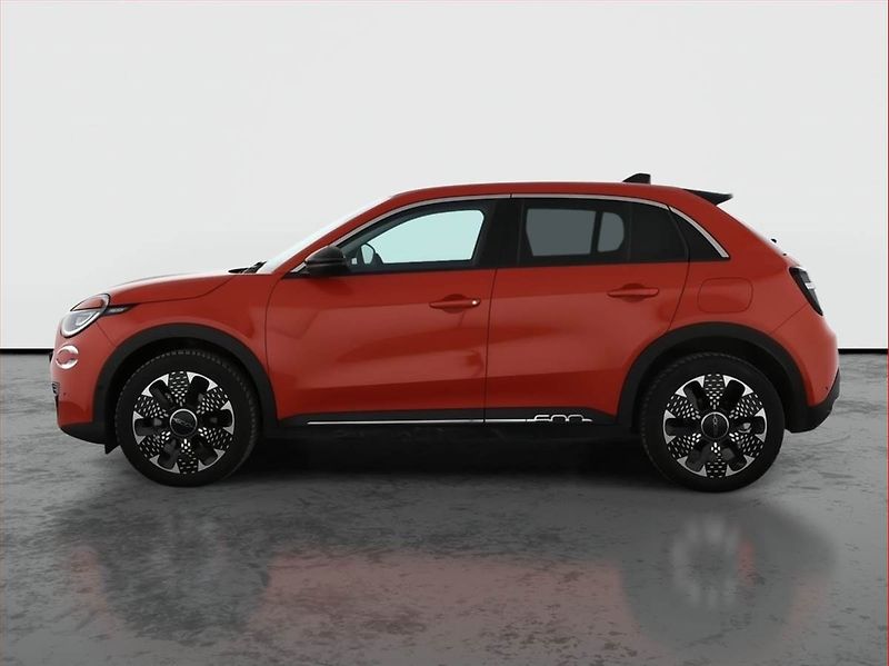 Fiat 600 (2024) La Prima 54 kWh, SoH 96% - fotka 3 z 12