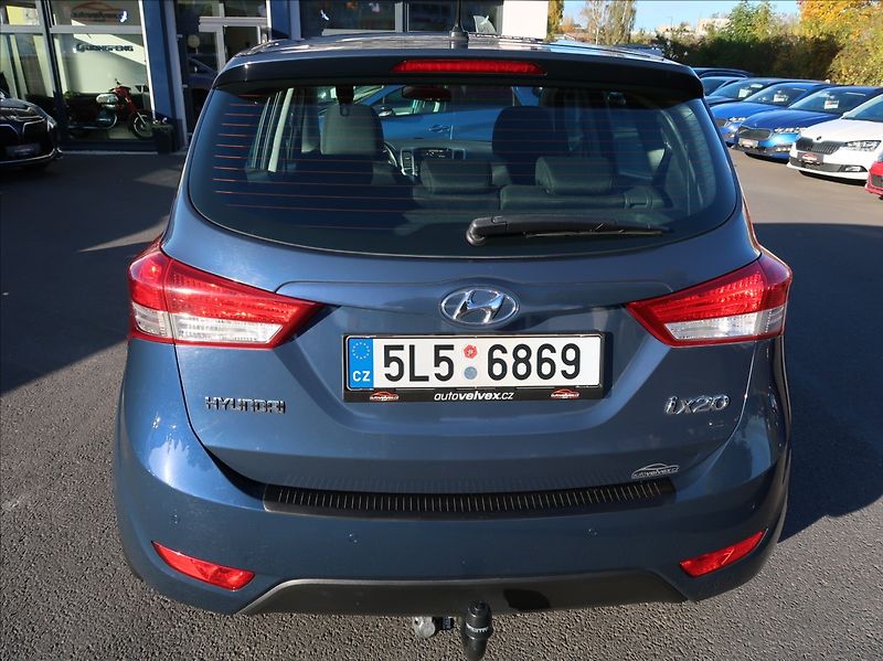 Hyundai ix20 1,6 CVVT,92kW,1majČR,Serv.kn. - fotka 8 z 27