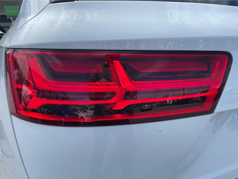 Audi Q7 45 TDI QUATTRO TIPTR. - fotka 26 z 26