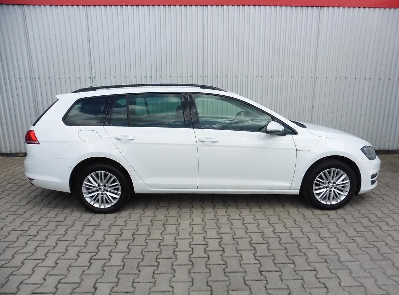 Volkswagen Golf Variant 1,4 TSi Cup Navi - fotka 6 z 14