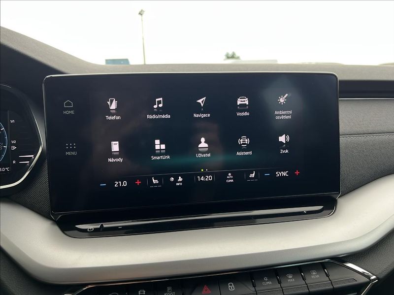 Škoda Octavia 2,0 TDI 110kW Style webasto - fotka 23 z 27