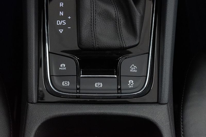 Škoda Kodiaq TDI 147kW L&K*TAŽNÉ*DPH*ČR 1.M - fotka 25 z 49