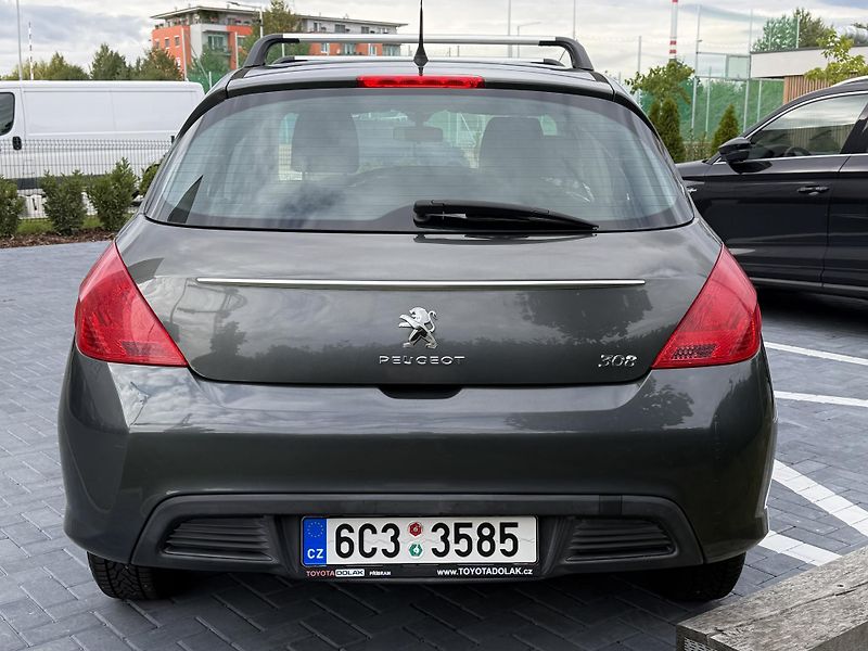 Peugeot 308 (2013) 1.4 VTi 72 kW  - fotka 4 z 15
