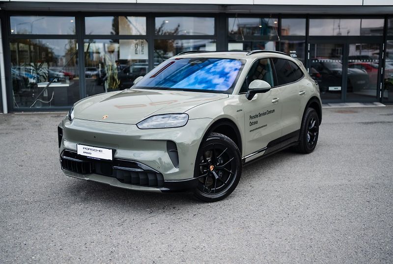 Porsche Cayenne Electric - fotografie inzerátu