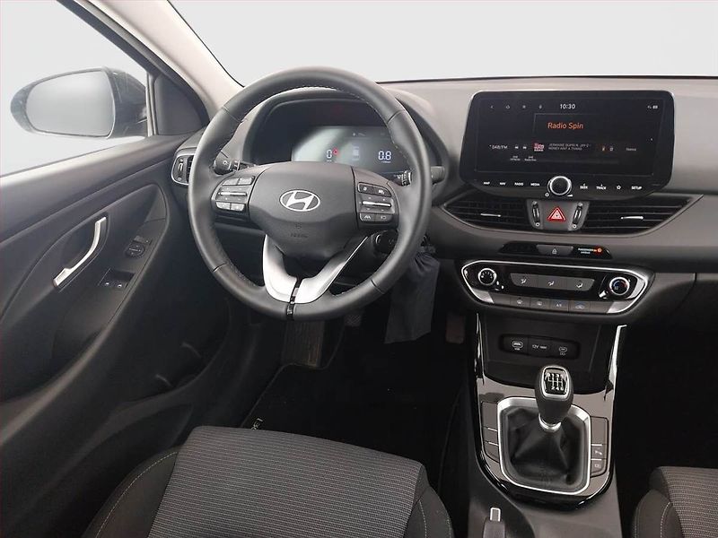 Hyundai i30 (2025) 1.0 T-GDI, COMFORT - fotka 7 z 18