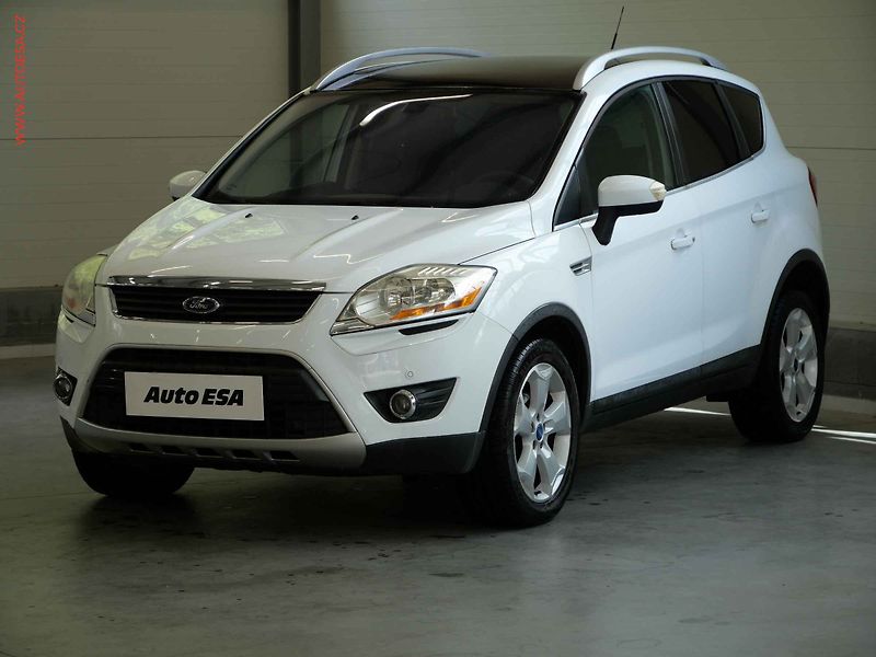Ford Kuga (2011) 2.0 TDCi 4x4, Navigace - fotka 3 z 22