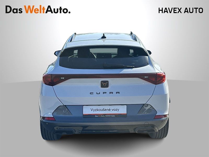 Cupra Formentor (2023) 1.5 TSI DSG - fotka 31 z 34