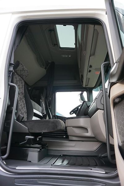 Scania (2022) R 450 / ACC / E 6 / RETARDER / - fotka 8 z 52