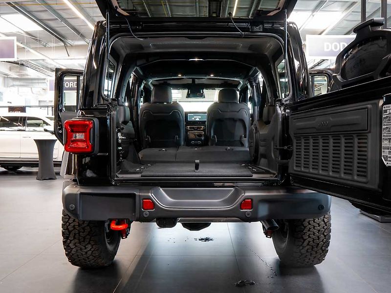 Jeep Wrangler (2026) 3.6 V6 Rubicon X, Naviják - fotka 7 z 39