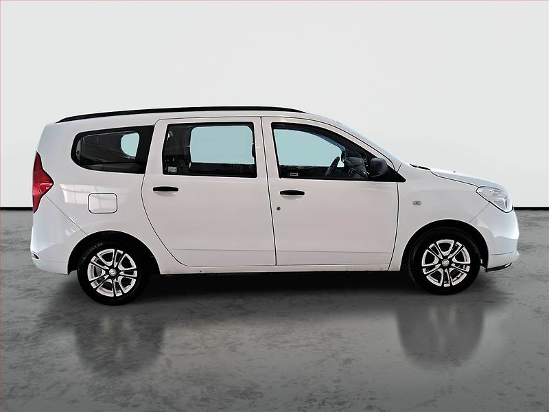 Dacia Lodgy (2013) 1.6 8V, Serv.kniha - fotka 6 z 15