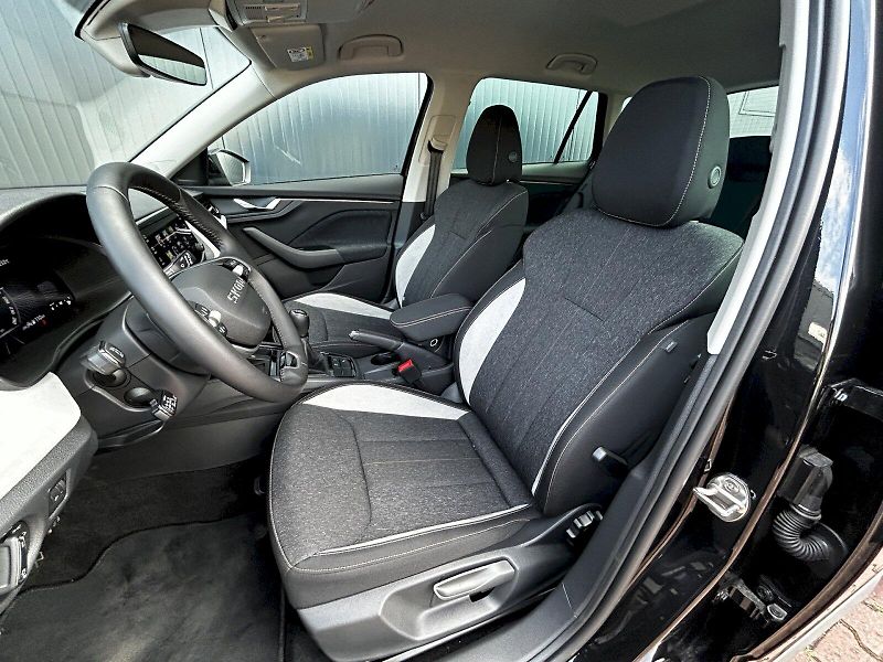 Škoda Kamiq (2025) 1.5 TSI 110kW MP6 Top Selectio - fotka 26 z 35