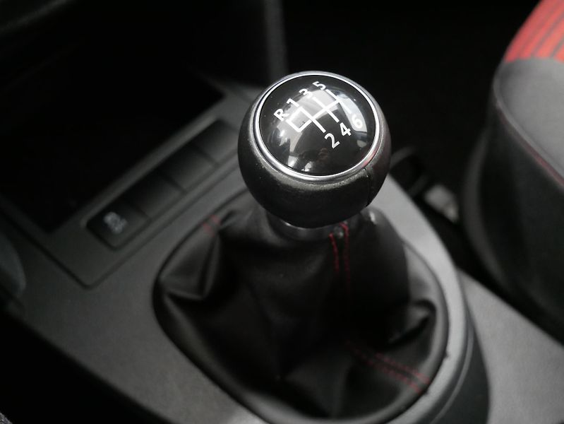 Volkswagen Caddy - fotka 19 z 21
