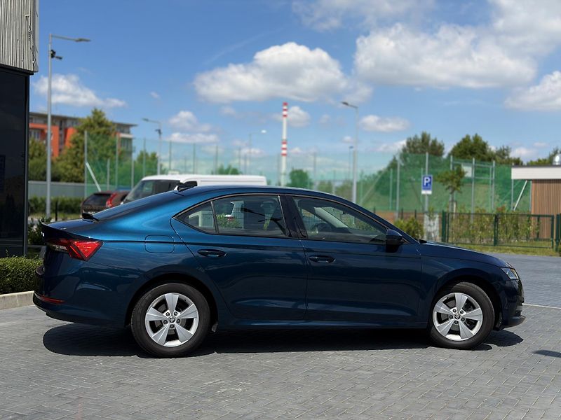 Škoda Octavia (2020) 1.5 tsi 110 kw/manual  - fotka 4 z 16