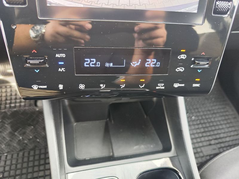 Hyundai Tucson 1.6 T-GDI/110kW Smart DCT MHEV - fotka 18 z 31