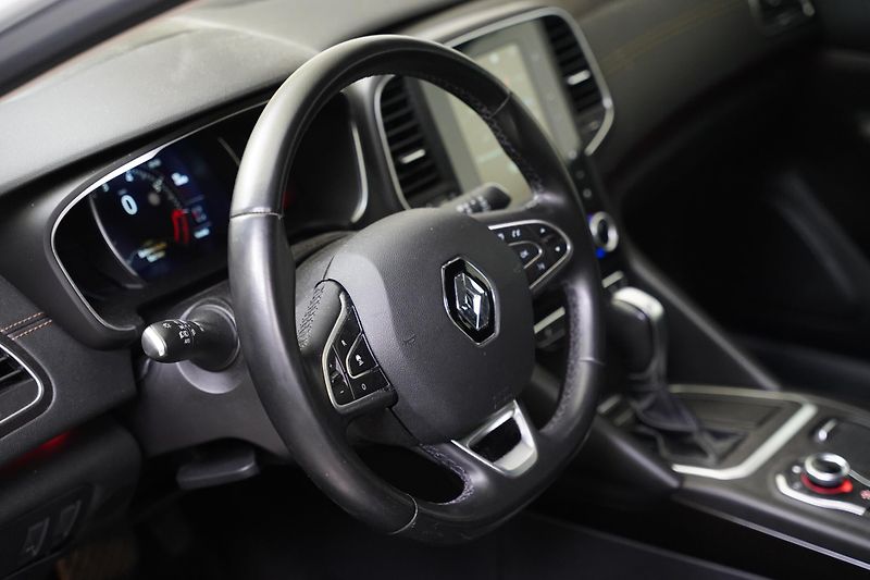 Renault Talisman - fotka 14 z 24