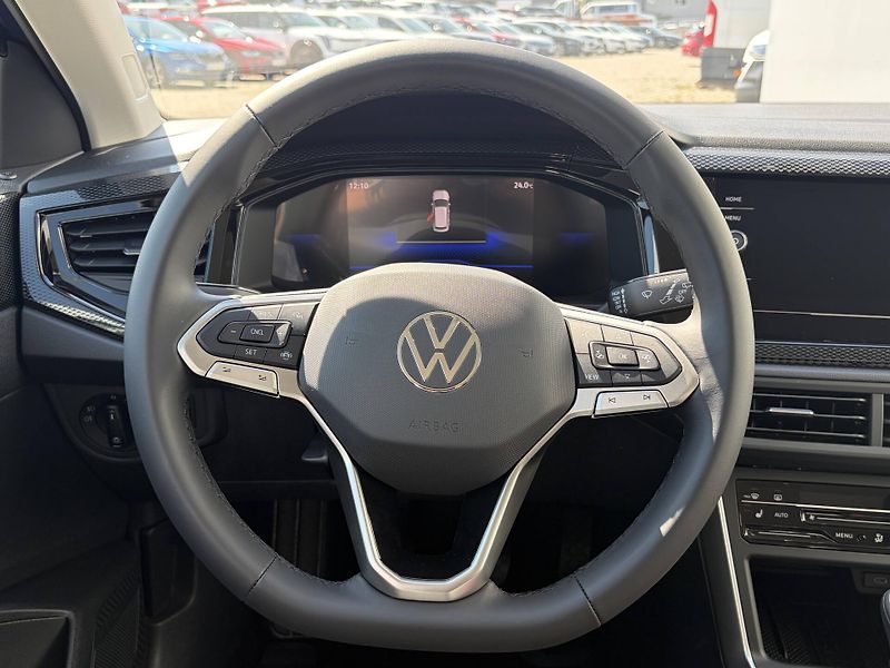 Volkswagen Taigo (2025) People 5G 1,0TSI - fotka 11 z 24