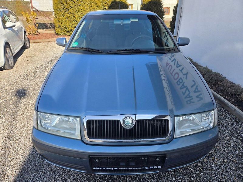 Škoda Octavia (2008) 1.6 MPI Zimáky,TOP - fotka 6 z 32