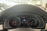 Volkswagen Passat 2.0TDI 110 kW BMT Elegance, ČR - náhled 14