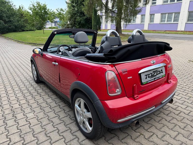 Mini Cooper 1,6i  Cabrio  - fotka 3 z 17
