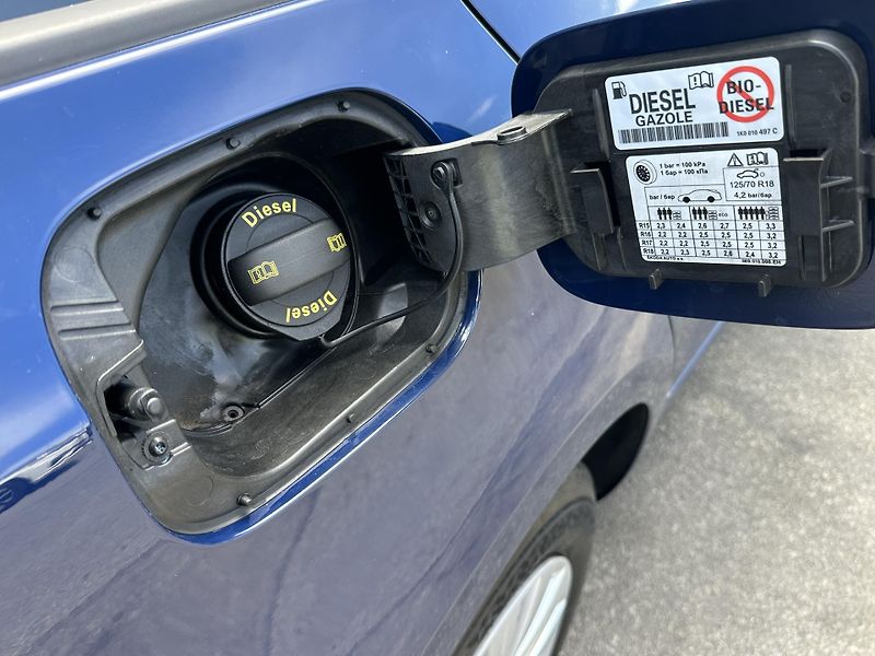 Škoda Octavia (2018) KOMBI 1.6TDI/85kW * 1.Maj * TZ - fotka 26 z 33