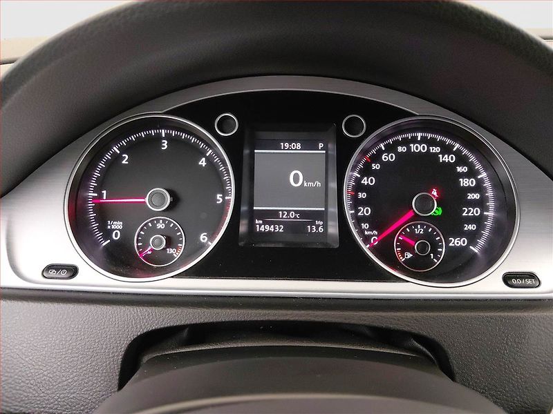 Volkswagen Passat (2014) Alltrack 2.0 TDI, 4X4 - fotka 11 z 15