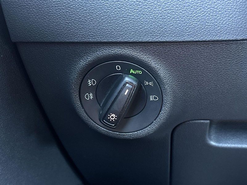Škoda Karoq (2021) 2.0 TDI 4x4 DSG Scoutline - fotka 18 z 40