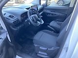 Toyota ProAce City ACTIVE CREWCAB 1.5 D-4D 96 kW - náhled 10