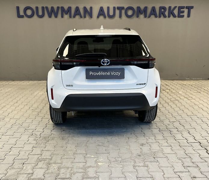 Toyota Yaris Cross 1,5 Hybrid AT Executive - fotka 15 z 17