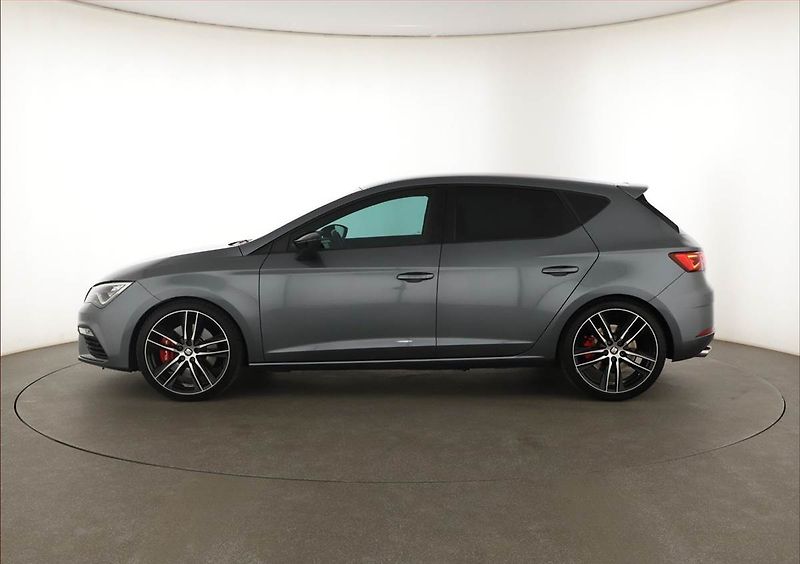 Seat Leon (2018) 2.0 TSI Cupra 300, CUPRA 300 - fotka 3 z 24