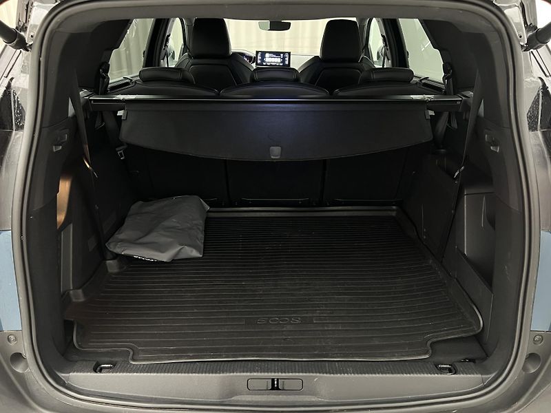 Peugeot 5008 GT 1.6 PURETECH AUT 7 MÍST - fotka 5 z 47