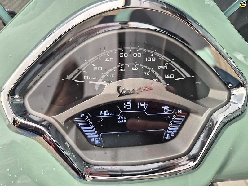 Vespa GTS 125 (2026) E5+ - fotka 38 z 39