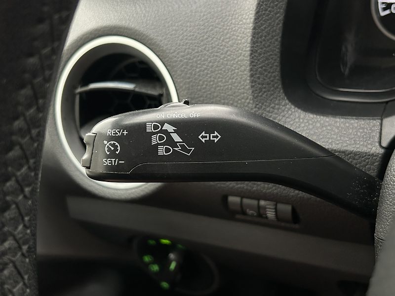 Škoda Citigo 1.0 MPI Elegance - fotka 14 z 24