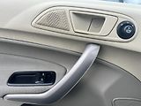 Ford Fiesta 1.25i KLIMATIZACE KOUPENO V ČR - náhled 12