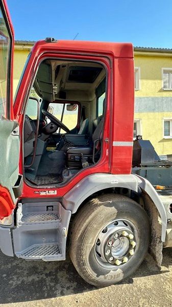 Renault Premium (2000) 18t sklápěč 4x2 - fotka 13 z 15