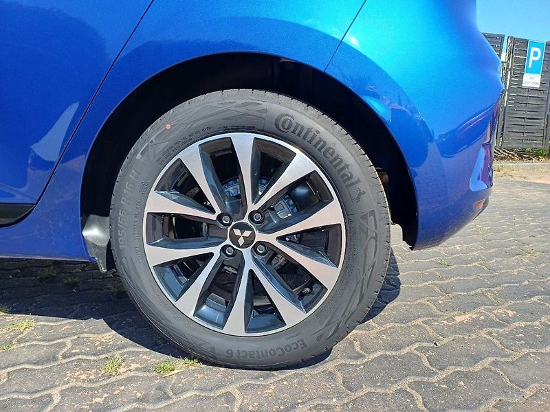 Mitsubishi Colt Invite 1,0 MPI -T 67 kW 6MT - fotka 19 z 19