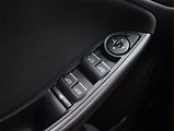 Ford Focus (2015) 1.5 TDCi, Automat, Navi - náhled 18