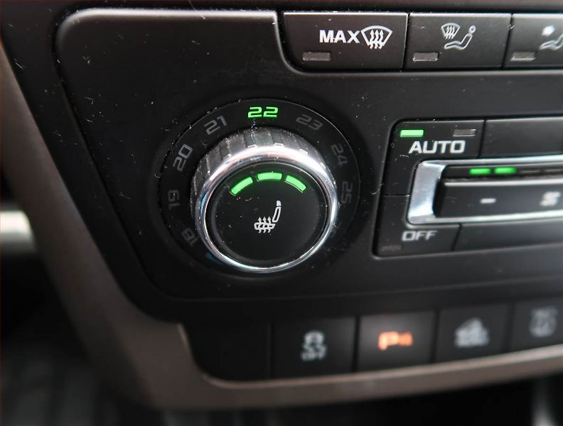 Škoda Yeti (2014) Elegance 2.0 TDI, 4X4 - fotka 20 z 25