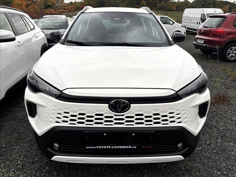 Toyota Corolla Cross 1,8 Comfort Business - fotka 2 z 8