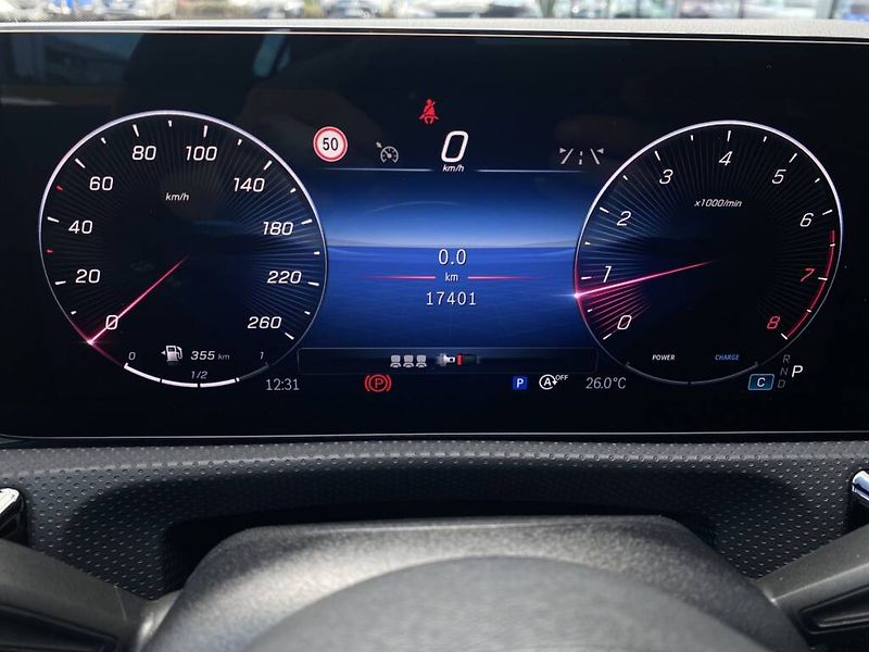 Mercedes-Benz CLA (2025) 200 - fotka 16 z 25