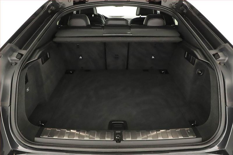 BMW X6 (2021) xDrive30d, ACC, Výhřev, Kamera - fotka 12 z 31