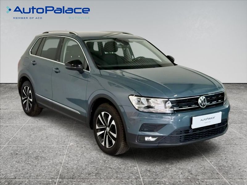 Volkswagen Tiguan 1,5 TSI NAVIGACE - fotka 3 z 23