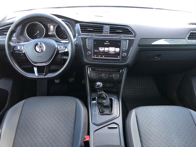 Volkswagen Tiguan 2,0 TDI - fotka 5 z 27